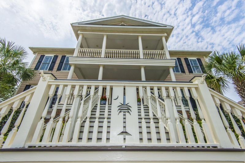 2617 Daniels Pointe Blvd, Mount Pleasant, SC 29466