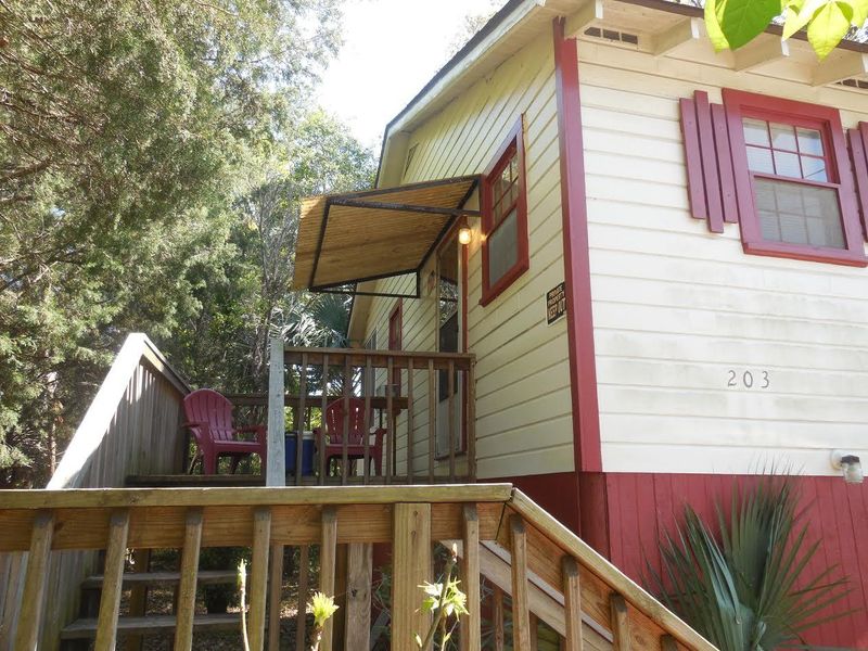 203 E Erie Ave, Folly Beach, SC 29439