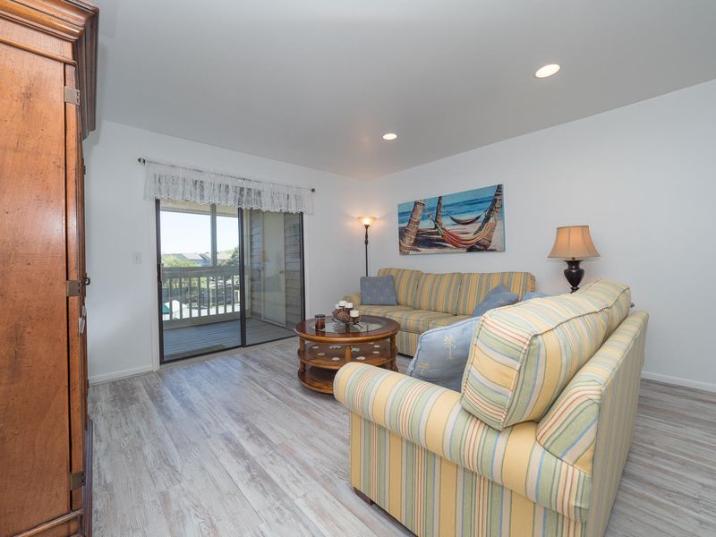 2060 Long Bend Dr, Seabrook Island, SC 29455