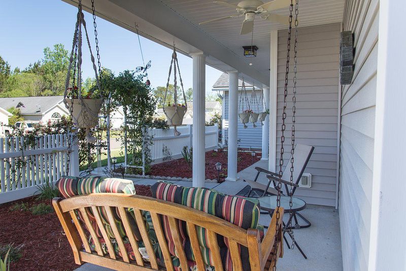 206 Savannah River Dr, Summerville, SC 29485