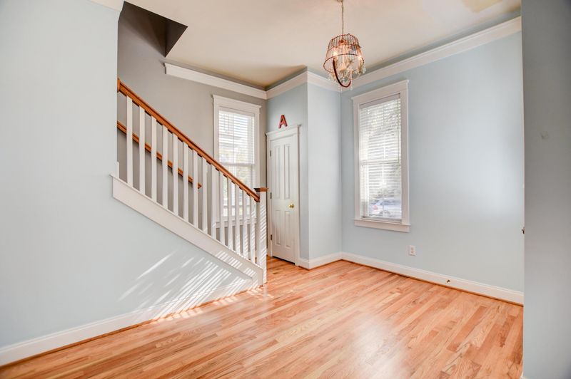 218 White Gables Dr, Summerville, SC 29483
