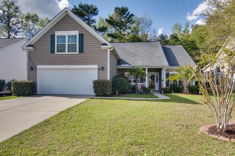 112 Carolinian Dr, Summerville, SC 29485
