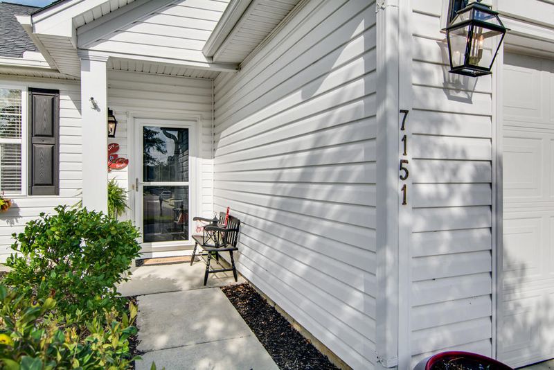 7151 Sweet Grass Blvd, Hanahan, SC 29410