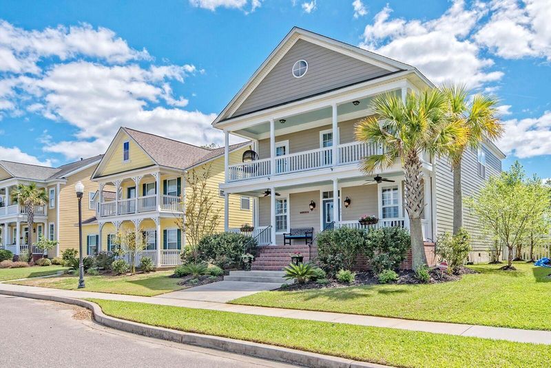 305 Forsythia Ave, Summerville, SC 29483