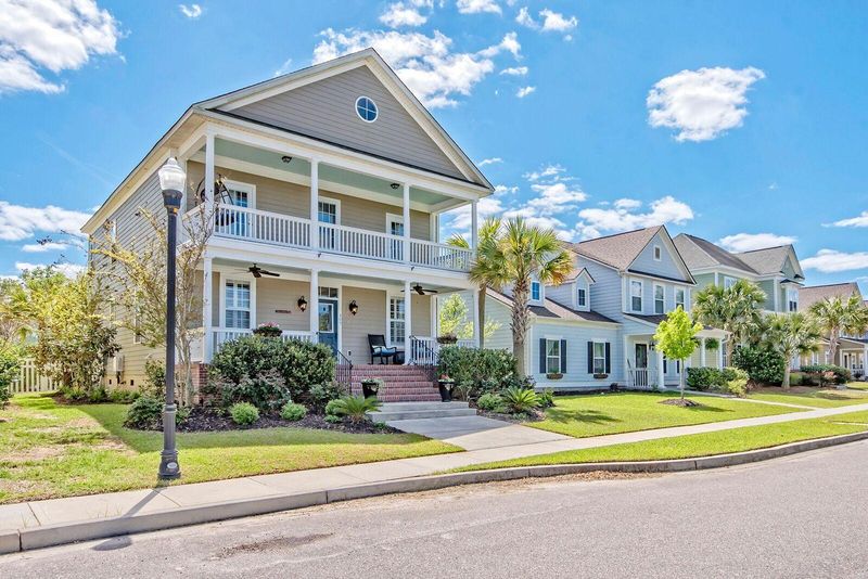 305 Forsythia Ave, Summerville, SC 29483