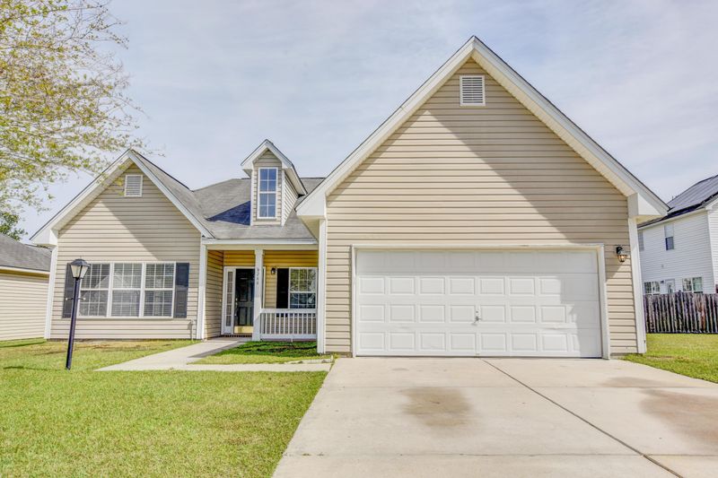 244 Highwoods Plantation Ave, Summerville, SC 29485