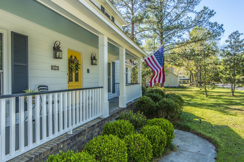501 Lakeview Dr, Summerville, SC 29485