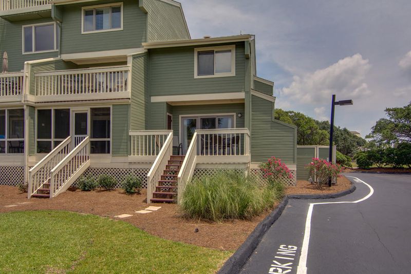 3 Mariners Walk #A, Isle Of Palms, SC 29451