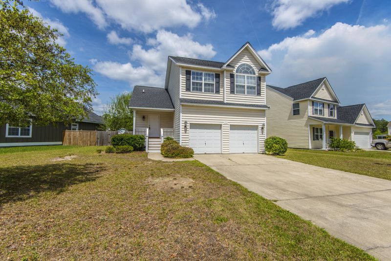 136 Brightwood Dr, Huger, SC 29450