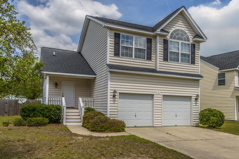 136 Brightwood Dr, Huger, SC 29450