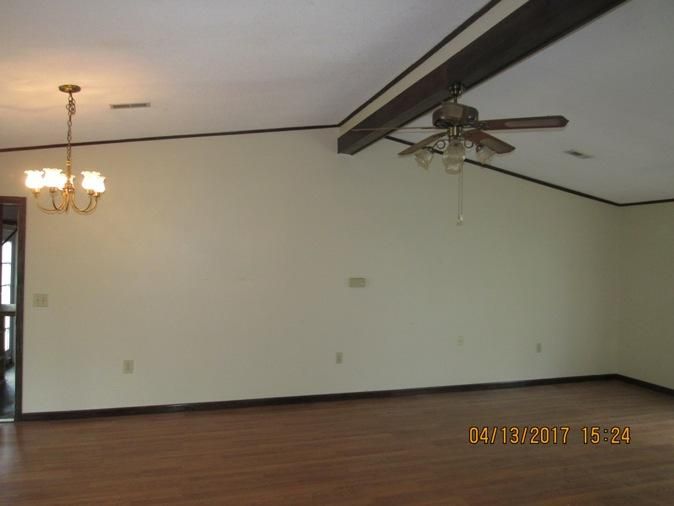 306 Woodbridge Dr, Summerville, SC 29483