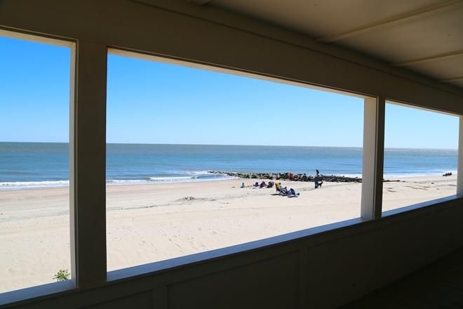 618 Palmetto Blvd, Edisto Beach, SC 29438