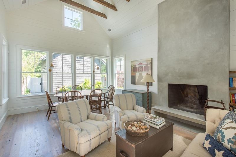 700 Royall Ave, Mount Pleasant, SC 29464