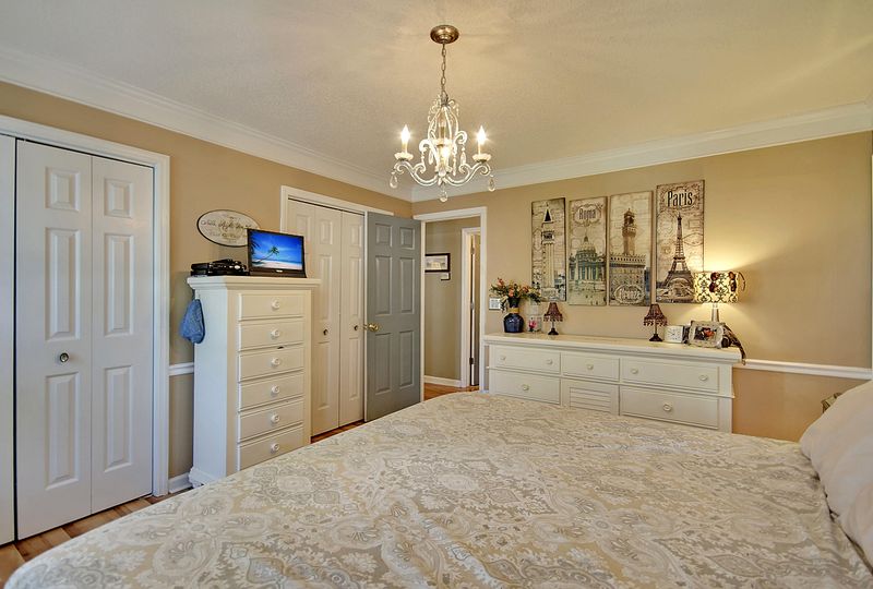 7 Studebaker Ct, Charleston, SC 29414