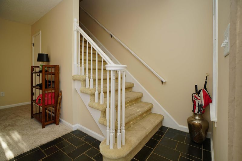 1701 Ventura Pl, Mount Pleasant, SC 29464