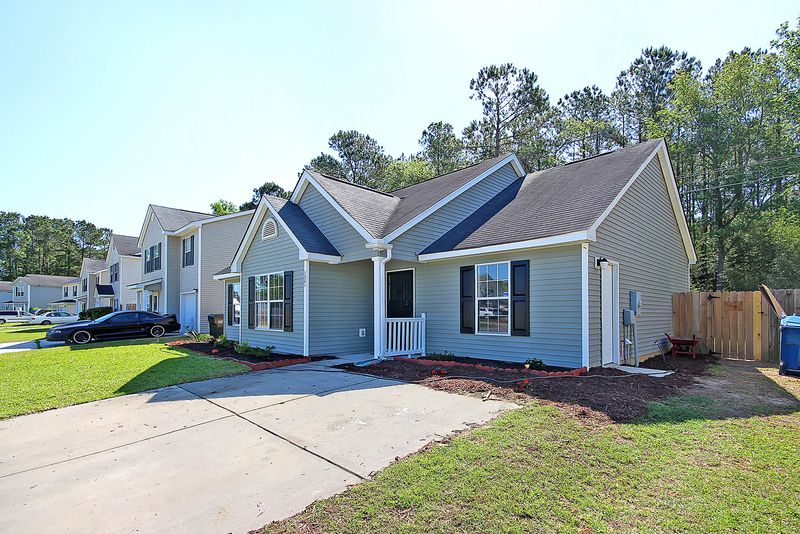 1301 Bradley Daniel Blvd, Summerville, SC 29486