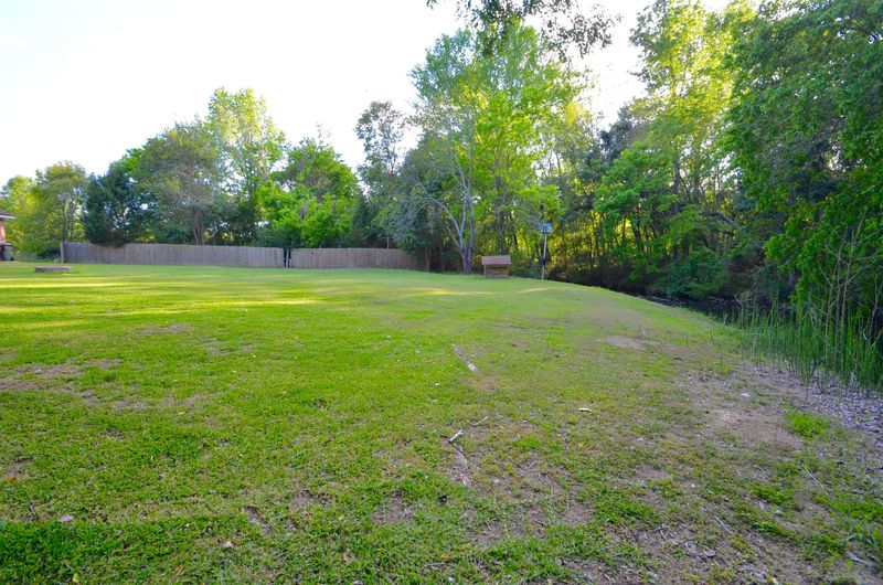 1627 Cedar Ave, Moncks Corner, SC 29461