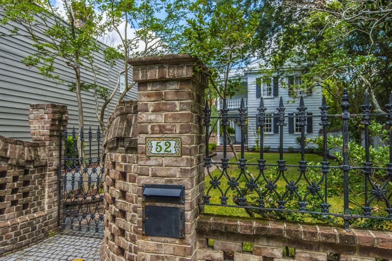 52 Bull St, Charleston, SC 29401