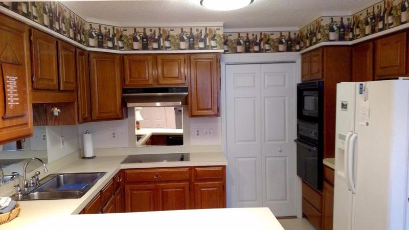 9186 Spring Branch Ct, North Charleston, SC 29406