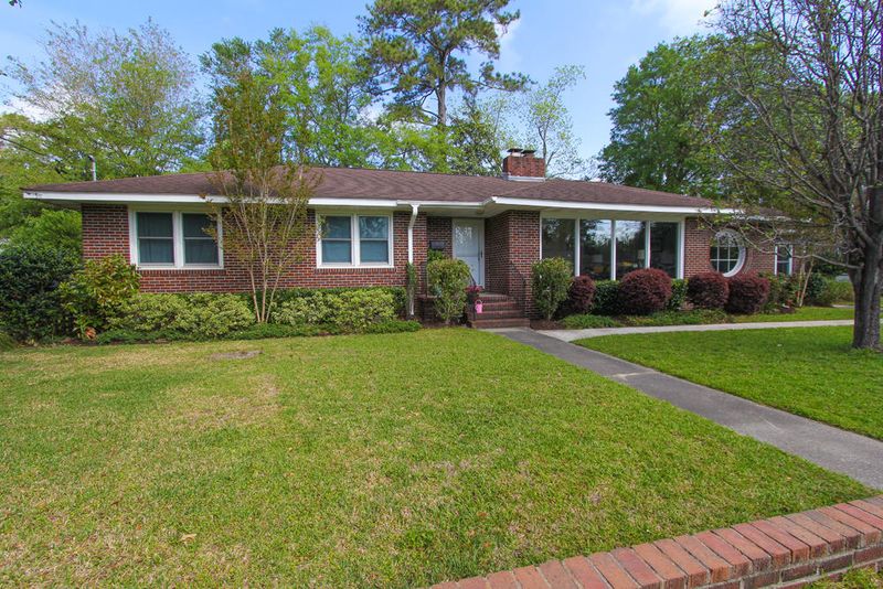 117 Chadwick Dr, Charleston, SC 29407