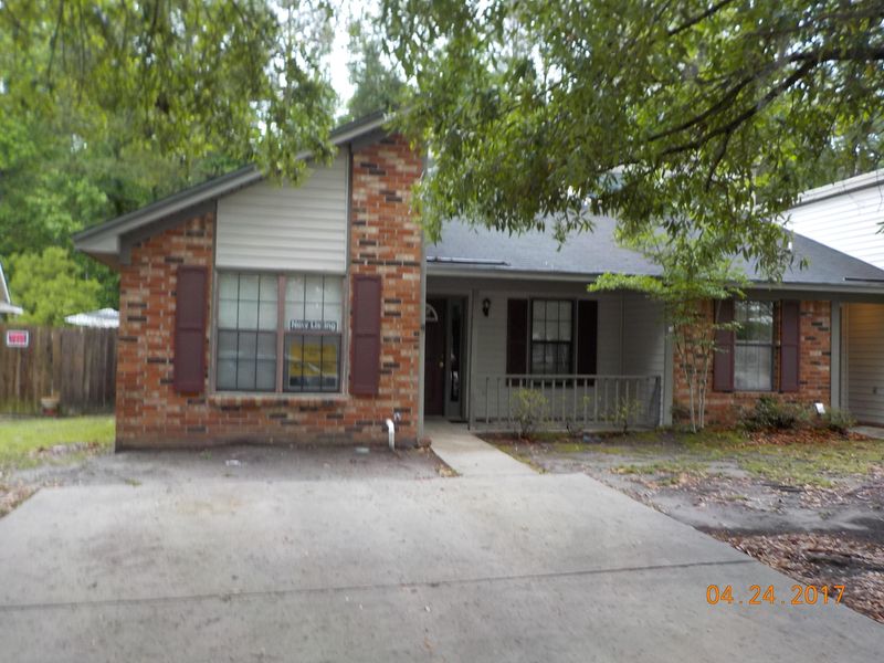 713 Temple Rd #A, Ladson, SC 29456