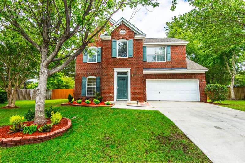 144 E Hartwick Ln, Goose Creek, SC 29445