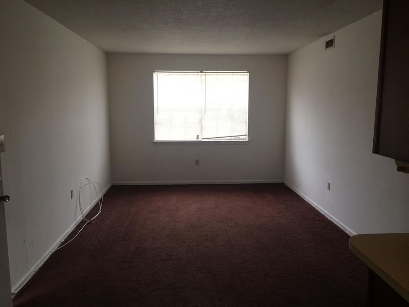 1934 Kerry St, North Charleston, SC 29406