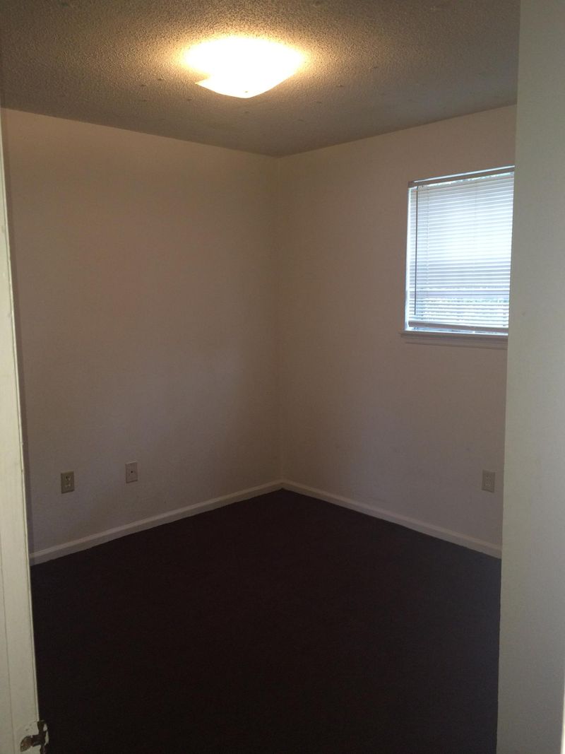 1934 Kerry St, North Charleston, SC 29406