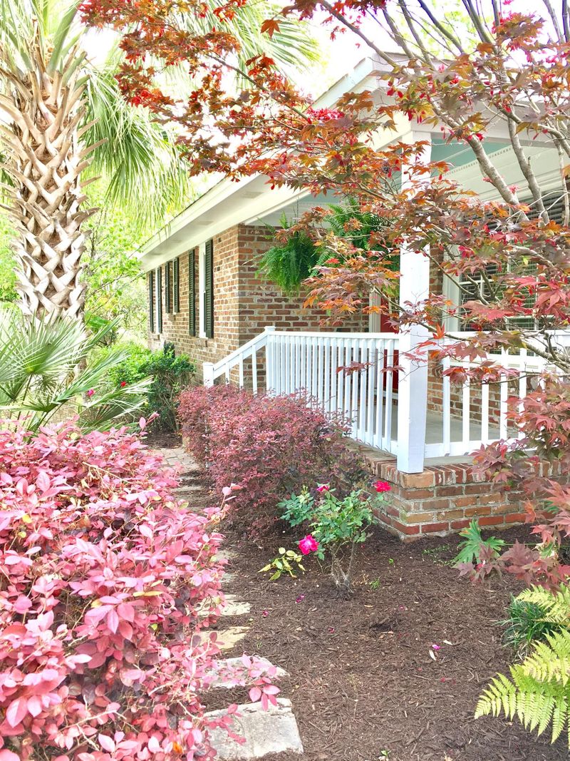 1123 Harbor View Rd, Charleston, SC 29412