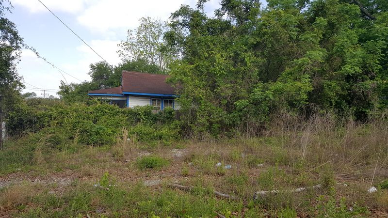 1890 Ashley River Rd, Charleston, SC 29407