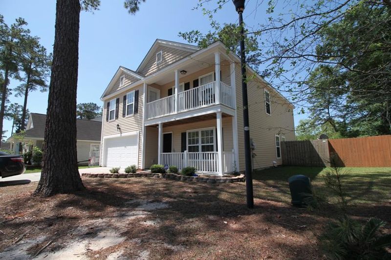 8797 Red Oak Dr, North Charleston, SC 29406