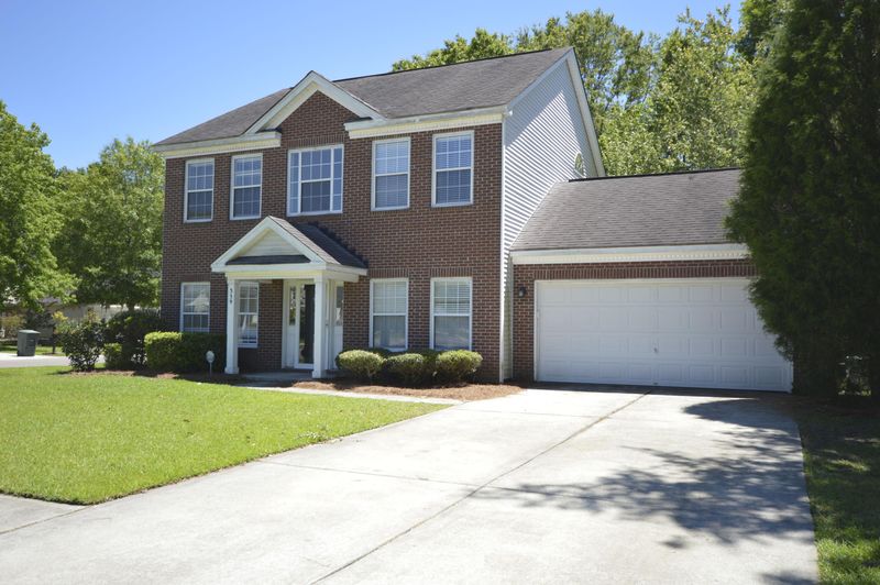 339 Twelve Oaks Dr, Charleston, SC 29414