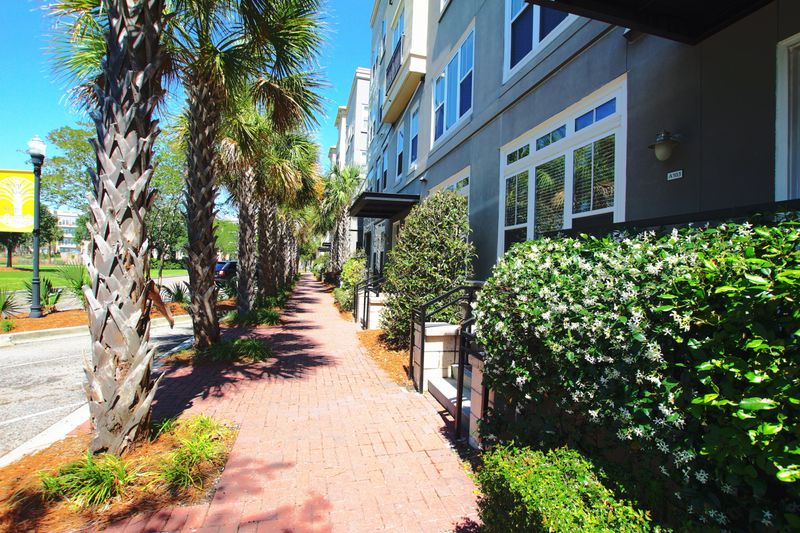 200 River Landing Dr #A103, Daniel Island, SC 29492