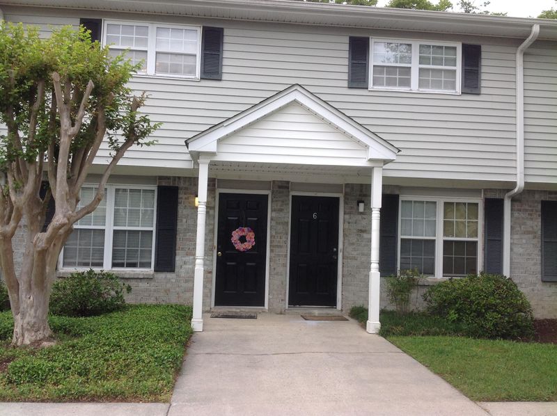 507 Stinson Dr #7-H, Charleston, SC 29407