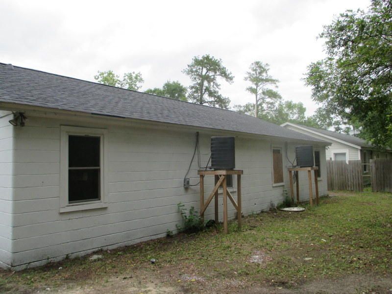 2169 Flora St #A&B, North Charleston, SC 29406