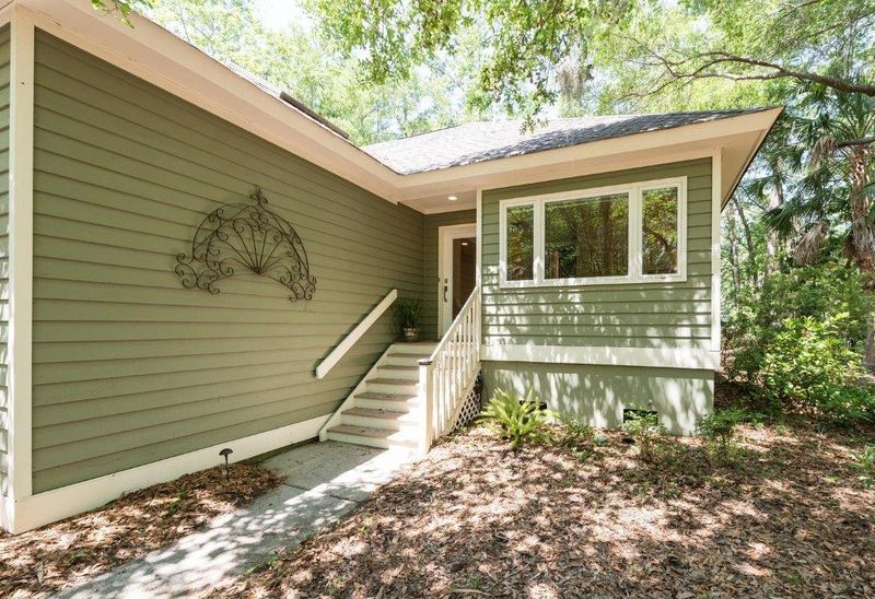 2132 Loblolly Ln, Seabrook Island, SC 29455