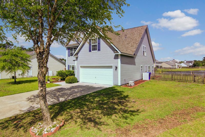 1186 Sunbronze Ct, Johns Island, SC 29455