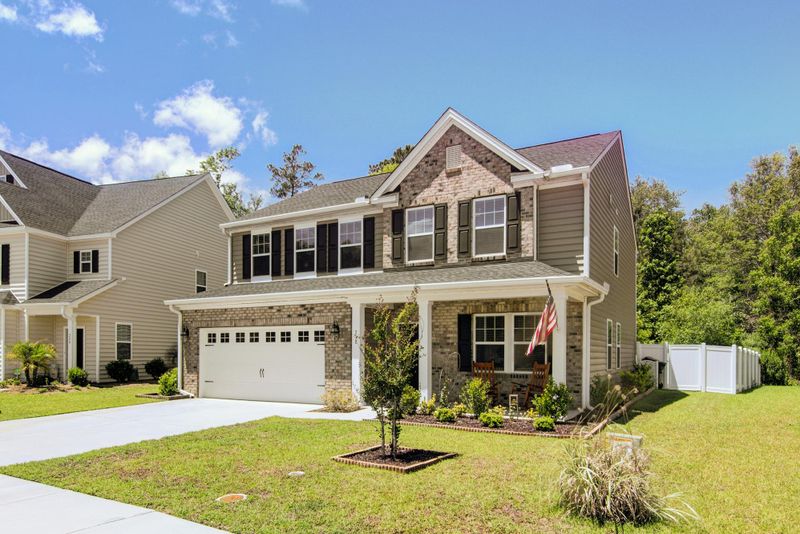 218 Buttonbush Ct, Moncks Corner, SC 29461