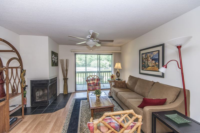 856 Liriope Ln #C, Mount Pleasant, SC 29464