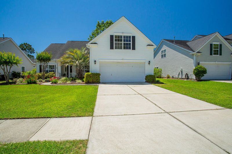 2348 Parsonage Woods Ln, Mount Pleasant, SC 29466