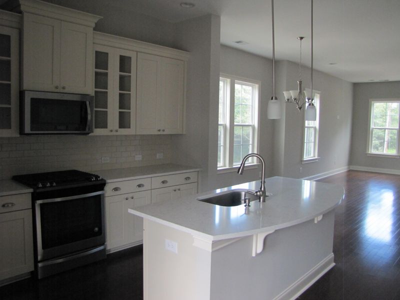 1110 Rifle Range Rd, Mount Pleasant, SC 29464