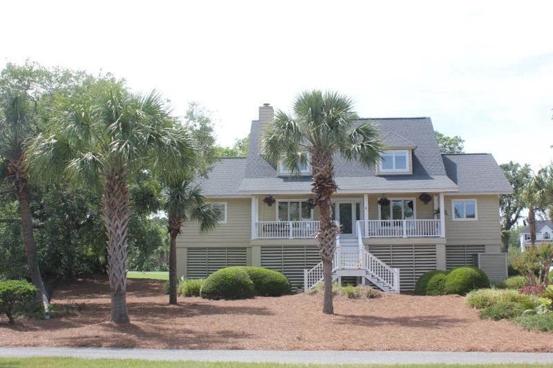 6809 Back Bay Dr, Isle Of Palms, SC 29451