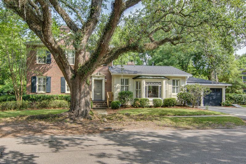 40 Fenwick Dr, Charleston, SC 29407