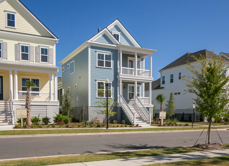2576 Josiah St, Daniel Island, SC 29492