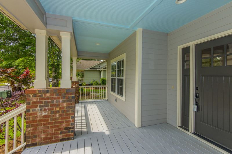 116 S Ainsdale Dr, Charleston, SC 29414