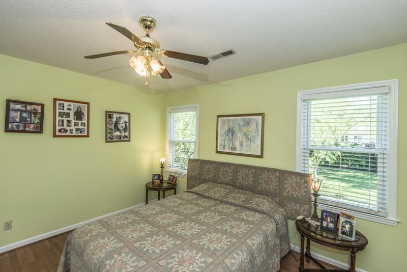 1110 Island View Dr, Mount Pleasant, SC 29464