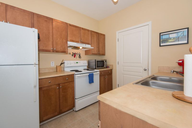 200 Bucksley Ln #305, Charleston, SC 29492