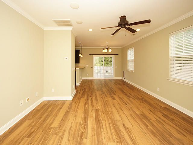8775 Shadowglen Dr, North Charleston, SC 29420