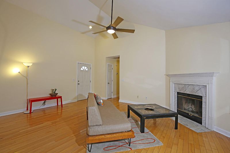 1713 Tower Battery Rd, Charleston, SC 29412