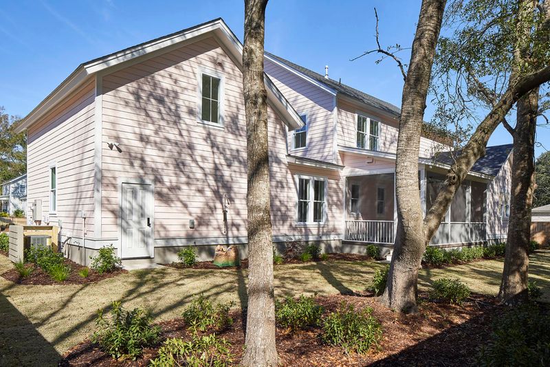 602 Bootlegger Ln, Charleston, SC 29412